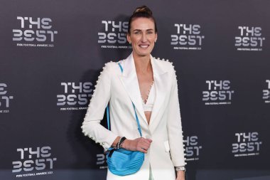 Eski İngiltere Uluslararası Jill Scott, 15 Ocak 2024 'te Eventim Apollo, Londra, İngiltere' de düzenlenen En İyi FIFA Futbol Ödülleri 2023 'e katılmak üzere ülkeye geldiğinde poz verdi. 