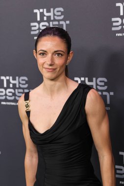 Aitana Bonmati, En İyi FIFA Futbol Ödülleri 2023 Apollo Tiyatrosu, Londra, İngiltere 'de 15 Ocak 2024' te Yeşil Halı 'ya ulaştı.