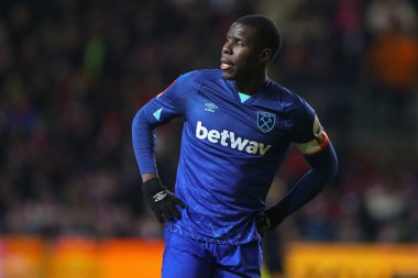 West Ham United takımından Kurt Zouma, 16 Ocak 2024 tarihinde İngiltere 'nin başkenti Bristol' da oynanan Bristol City 'nin West Ham United' a karşı oynadığı üçüncü tur karşılaşmasında 