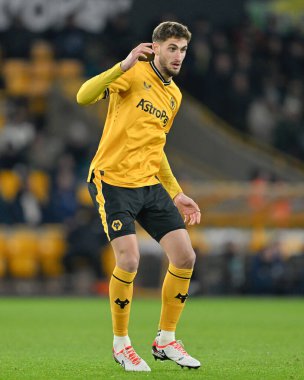 Wolverhampton Wanderers takımından Santiago Bueno, 16 Ocak 2024 tarihinde Birleşik Krallık 'ın Molineux kentinde oynanan Üçüncü tur karşılaşmasında Wolverhampton Wanderers' a karşı 