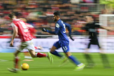 West Ham United takımından Emerson Palmieri, 16 Ocak 2024 tarihinde Bristol City, Bristol, Bristol, İngiltere 'deki West Ham United' a karşı oynanan üçüncü tur karşılaşmasında topla koşuyor. 