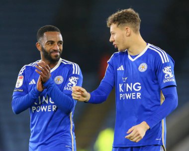 Leicester City 'den Ricardo Pereira, 22 Ocak 202' de Leicester, İngiltere 'deki King Power Stadyumu' nda Leicester City ile Ipswich Town arasındaki Sky Bet Şampiyonası karşılaşmasında taraftarlarını tam zamanlı alkışlıyor.