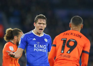 Leicester City 'den Jannik Vestergaard, 22 Ocak 202' de İngiltere 'nin Leicester şehrindeki King Power Stadyumu' nda Leicester City ile Ipswich Town arasındaki Sky Bet Şampiyonası karşılaşmasında Ipswich Town 'dan Kayden Jackson' la bir konuşma yapacak.