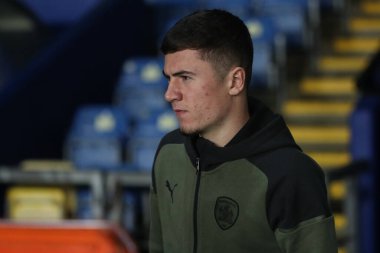 Barnsley 'den Aaron Atkinson, 11 Ocak 202' de İngiltere 'nin Oxford Stadyumu' nda oynanan Oxford United - Barnsley maçında sahaya çıktı.