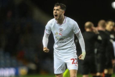 Barnsley 'den Corey O' Keeffe, 11 Ocak 202 'de Kassam Stadyumu' nda oynanan Sky Bet 1 karşılaşmasında Barnsley 'nin 0-1 kazanması sonrasında havayı yumrukluyor.