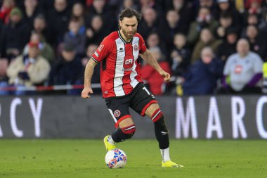 Sheffield United takımından Ben Brereton Diaz, Birleşik Krallık 'ın Sheffield Lane kentinde oynanan dördüncü tur müsabaka Sheffield United ve Hove Albion maçında topla koşuyor.