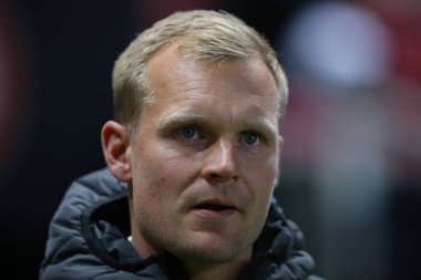 Bristol City 'nin teknik direktörü Liam Manning, Bristol City' nin Bristol Gate, Bristol, İngiltere 'de oynadığı dördüncü tur Bristol City - Nottingham Forest maçında, 26 Ocak 202