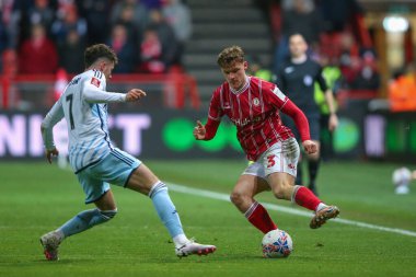 Bristol City 'den Cameron Pring, Nottingham Ormanı' ndan Neco Williams 'ı Bristol City' nin Nottingham Ormanı 'na karşı oynadığı dördüncü tur müsabakasında yendi.