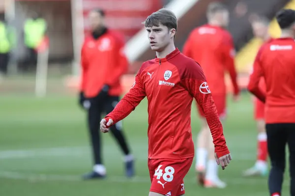 Luca Connell Barnsley Pregame Warmup Session Sky Bet League Match — 스톡 사진