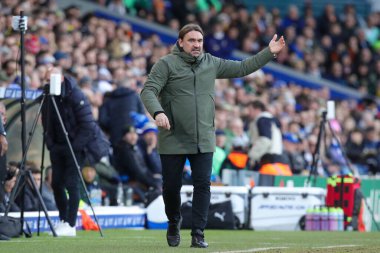 Leeds United 'ın teknik direktörü Daniel Farke, 27 Ocak 202' de Elland Road, Leeds, İngiltere 'de oynanan 4.