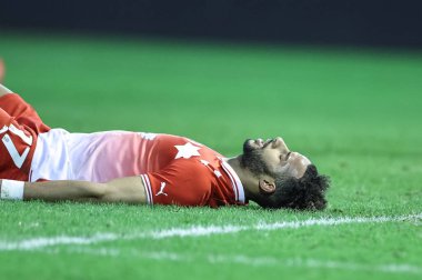 Barnsley 'li kederli Barry Cotter, 27 Ocak 202' de İngiltere 'nin Oakwell kentinde oynanan Sky Bet 1 maçında Barnsley ile Exeter City arasındaki son düdük çaldıktan sonra...