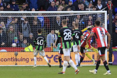 Sheffield United takımından William Osula, Birleşik Krallık 'ın başkenti Sheffield Lane' de oynanan dördüncü tur müsabaka Sheffield United ve Hove Albion maçında 2-2 berabere kaldı.