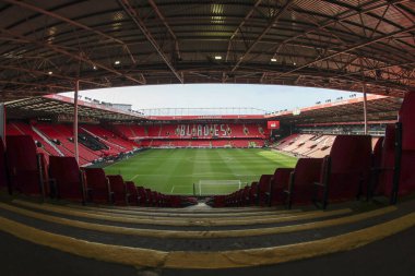 Birleşik Krallık 'ın Sheffield Lane, Sheffield şehrinde oynanan ve Sheffield United ve Hove Albion' a karşı oynanan dördüncü tur karşılaşması öncesinde stadyumun iç görüntüsü