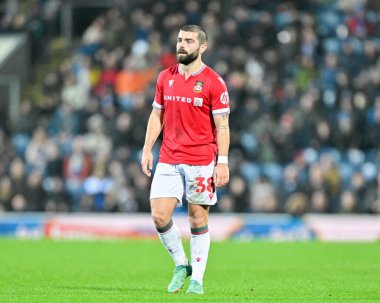 Wrexham 'dan Elliot Lee, Birleşik Krallık' ın başkenti Blackburn 'de oynanan dördüncü tur karşılaşmasında Blackburn Rovers, Wrexham' a karşı.