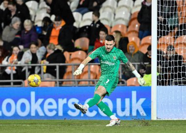 Blackpool 'dan Richard O' Donnell, 30 Ocak 202 'de Bloomfield Road, Blackpool' da oynanan Blackpool-Bolton Wanderers maçında Bristol Street Motors 'un çeyrek final maçında gol attı.