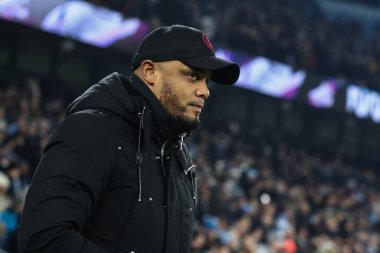 Vincent Kompany Premier League maçı sırasında Burnley 'nin teknik direktörü Manchester City, Manchester Stadyumu' nda Burnley 'e karşı 31 Ocak 202