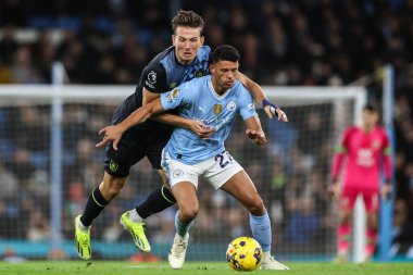 Burnley takımından Sander Berge Manchester City - Etihad Stadyumu 'nda oynanan Premier League maçı sırasında Manchester City' den Matheus Nunes faul yaptı.