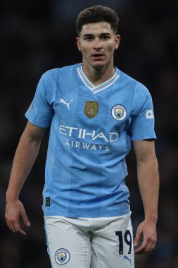 Manchester City 'den Julin Ivarez Premier Lig maçı sırasında Manchester City, Etihad Stadyumu' nda Burnley 'e karşı 31 Ocak 2024