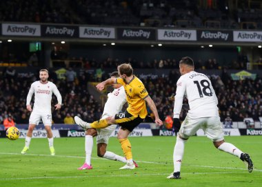 Wolverhampton Wanderers 'dan Craig Dawson Premier League maçında Wolverhampton Wanderers, Manchester United' a karşı 1 Şubat 202 'de Molineux, Wolverhampton, İngiltere' de yaptığı maçta kurtarıldı.