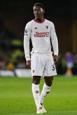 Manchester United 'dan Kobbie Mainoo Premier League maçı sırasında Wolverhampton Wanderers, Manchester United' a karşı Molineux, Wolverhampton, Birleşik Krallık, 1 Şubat 202