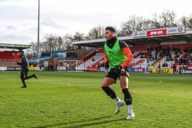 Blackpool 'dan Jordan Lawrence-Gabriel # 4 numaralı maç öncesi ısınma maçı öncesinde Stevenage - Blackpool maçı Lamex Stevenage Stevenage, İngiltere, 3 Şubat 202