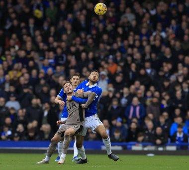 Tottenham Hotspur 'dan James Maddison ve Everton' dan Dwight McNeil Premier Lig maçında Everton Tottenham Hotspur 'a karşı Goodison Park, Liverpool, Birleşik Krallık' ta 3 Şubat 202 'de oynadılar.
