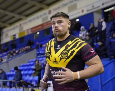Warrington Wolves 'tan Joe Philbin, 3 Şubat 202' de Warrington Wolves, Halliwell Jones Stadyumu 'nda Leigh Leopards' a karşı oynanan Rugby Ligi Joe Philbin Tanıklık maçı öncesinde ısınmak için koşuyor.