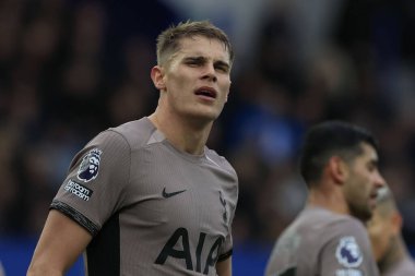 Tottenham Hotspur 'dan Micky van de Ven Premier League maçında Everton Tottenham Hotspur' a karşı Goodison Park, Liverpool, İngiltere, 3 Şubat 202