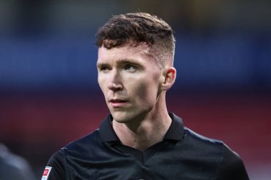 Barnsley Conor Grant, Sky Bet Ligi 1 karşılaşmasında Bolton Wanderers, Barnsley 'e karşı Toughsheet Community Stadyumu, Bolton, Birleşik Krallık, 3 Şubat 202