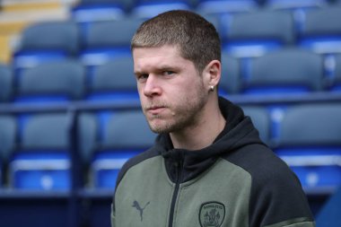 Barnsley 'den Ben Killip, 3 Şubat 202' de İngiltere 'deki Toughsheet Community Stadyumu' nda Bolton Wanderers 'ın Barnsley' e karşı oynadığı Sky Bet 1 karşılaşmasında geldi.