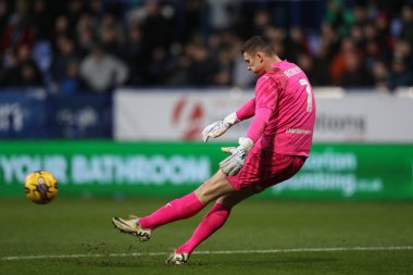Barnsley 'den Liam Roberts, 3 Şubat 202' de İngiltere 'deki Toughsheet Community Stadyumu' nda Bolton Wanderers 'a karşı oynanan 1.