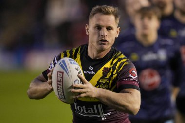 Warrington Wolves 'tan Brad Dwyer 3 Şubat 202' de İngiltere 'nin Warrington şehrinde oynanan Halliwell Jones Stadyumu' nda Warrington Wolves ve Leigh Leopards maçından önce ısındı.