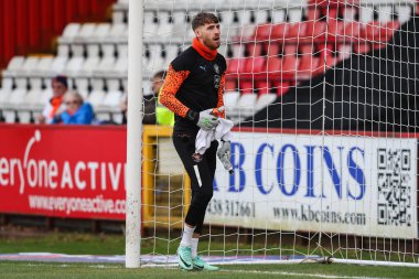 Blackpool 'dan Daniel Grimshaw 3 Şubat 202' de İngiltere 'nin Stevenage Stadyumu' nda oynanan Sky Bet 1 maçı öncesinde ısınma turunda Stevenage ile Blackpool karşılaşacak.