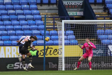 Bolton Wanderers takımından Zac Ashworth, 3 Şubat 202 'de İngiltere' deki Toughsheet Community Stadyumu 'nda Bolton Wanderers - Barnsley maçında 1-1 berabere kaldı.