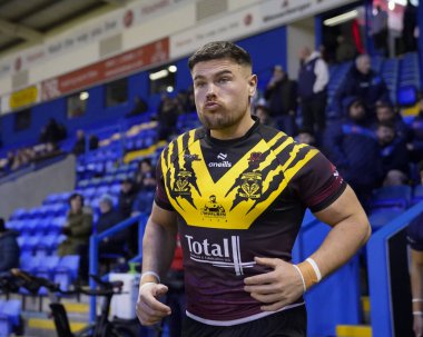 Warrington Wolves 'tan Joe Philbin, 3 Şubat 202' de Warrington Wolves, Halliwell Jones Stadyumu 'nda Leigh Leopards' a karşı oynanan Rugby Ligi Joe Philbin Tanıklık maçı öncesinde ısınmak için koşuyor.