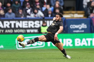 Barnsley 'den Barry Cotter, 3 Şubat 202' de İngiltere 'deki Toughsheet Community Stadyumu' nda Bolton Wanderers 'a karşı oynanan 1.