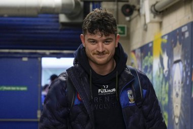 Warrington Wolves takımından Jordy Crowther, 3 Şubat 202 'de Warrington, İngiltere' deki Halliwell Jones Stadyumu 'nda oynanan Rugby Ligi Joe Philbin Tanıklık maçı öncesinde stadyuma geldi.