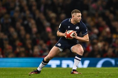 İskoçyalı Finn Russell 2024 Guinness 6 Milletler İskoçya 'ya karşı Principality Stadyumu, Cardiff, İngiltere, 3 Şubat 202