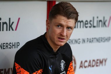 Blackpool takımından George Byers 3 Şubat 202 'de Lamex Stevenage, İngiltere' de Stevenage - Blackpool maçında