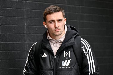 Fulham 'dan Timothy Castagne, Premier League maçında Burnley Fulham' a karşı 3 Şubat 202 'de Turf Moor, Burnley, Birleşik Krallık' ta maçtan önce geldi.