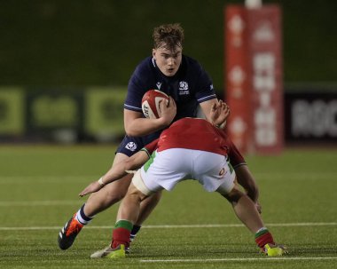 İskoçya U20 'den Kerr Yule, 2024 Guinness U20' de Galler 'in Harri Beddall takımında, U20' ler Galler 'e karşı İskoçya U20' ler Stadiwm CSM, Colwyn Bay, Birleşik Krallık 'ta, 2 Şubat 202