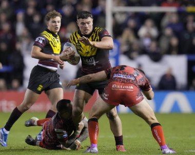 Warrington Wolves takımından Joe Philbin, 3 Şubat 202 'de Warrington Wolves' a karşı Leigh Leopards 'ın oynadığı Rugby Ligi' nde ilk vuruşunu yaptı.