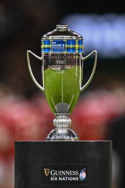 Doddie Weir Kupası İskoçya 'ya 2024 Guinness Şampiyonası' nda Galler 'i yenmek için sunulacak. Galler - İskoçya maçı, Principality Stadyumu, Cardiff, İngiltere, 3 Şubat 202