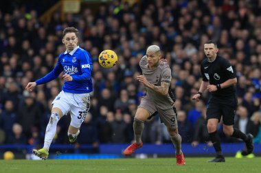 Tottenham Hotspur 'dan Richarlison ve Everton' dan James Garner Premier Lig maçında Everton Tottenham Hotspur 'a karşı Goodison Park, Liverpool, Birleşik Krallık' ta 3 Şubat 202 'de oynadılar.