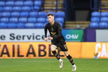 Barnsley Conor Grant, Sky Bet Ligi 1 karşılaşmasında Bolton Wanderers, Barnsley 'e karşı Toughsheet Community Stadyumu, Bolton, Birleşik Krallık, 3 Şubat 202