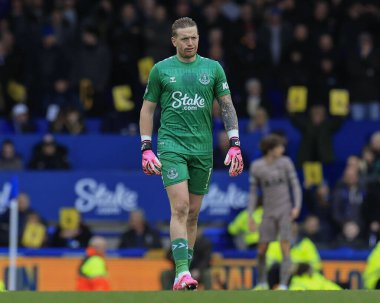 Everton 'dan Jordan Pickford, İngiltere' nin Liverpool kenti Goodison Park 'ta oynanan Everton Tottenham Hotspur maçında tepki gösterdi.