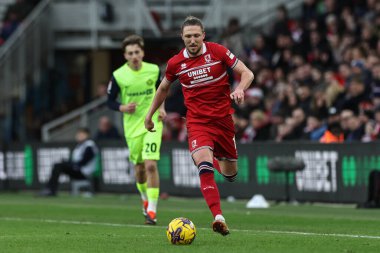 Middlesbrough takımından Luke Ayling, Middlesbrough - Riverside Stadyumu 'nda Middlesbrough - Sunderland maçında topla birlikte, 4 Şubat 202