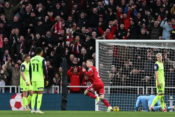 Middlesbrough 'dan Marcus Forss, 4 Şubat 202' de Middlesbrough, İngiltere 'deki Riverside Stadyumu' nda oynanan Sky Bet Şampiyonası maçında 1-0 'lık galibiyetini kutluyor.