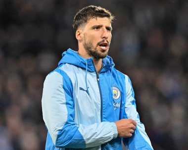 Manchester City 'den Rben Dias Premier League maçı sırasında Brentford Manchester City' ye karşı Gtech Community Stadyumu 'nda, 5 Şubat 2024