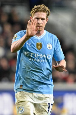 Premier Lig maçı sırasında Manchester City ile Gtech Community Stadyumu 'nda karşılaşan Manchester City' den Kevin De Bruyne, 5 Şubat 202